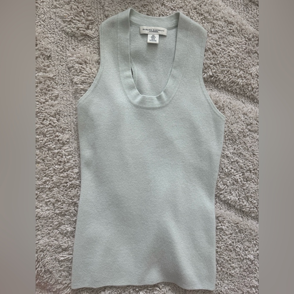 Banana Republic 100% Cashmere Tank Top Light Blue XS Soft Minimalist Luxury